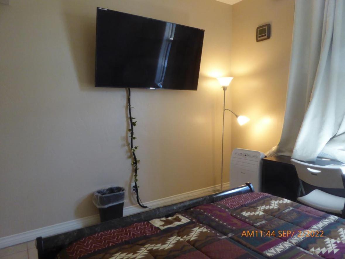 Mansion On The Hill Let 4 Rooms, 5Th Cost Extra Sage Buitenkant foto